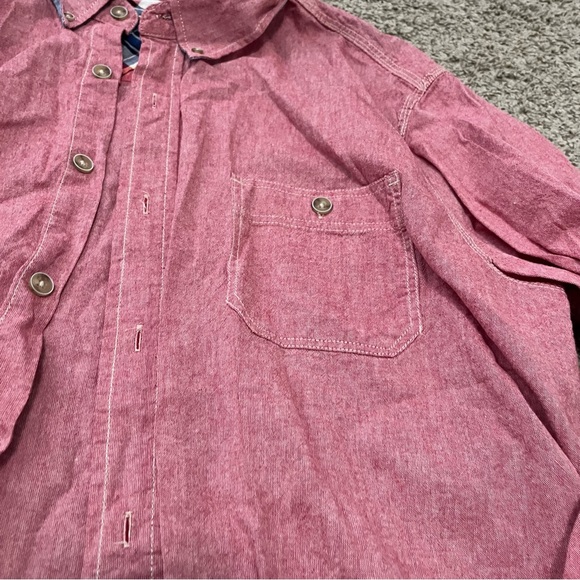 BUTTON UP - Picture 6 of 6